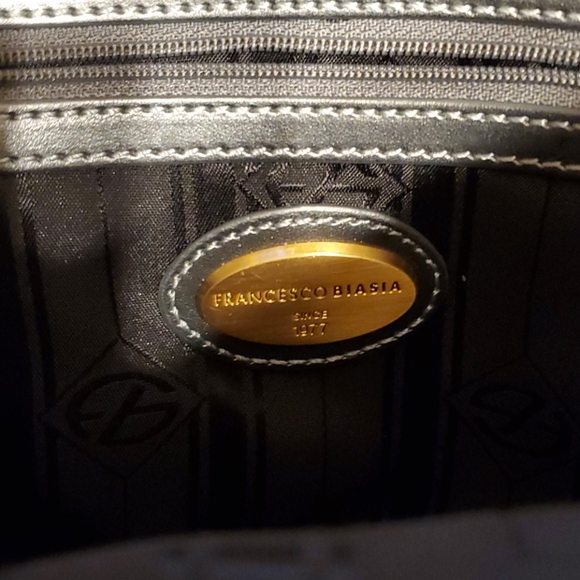 Francesco Biasia Silver and Gold Handbag - Picture 3 of 7